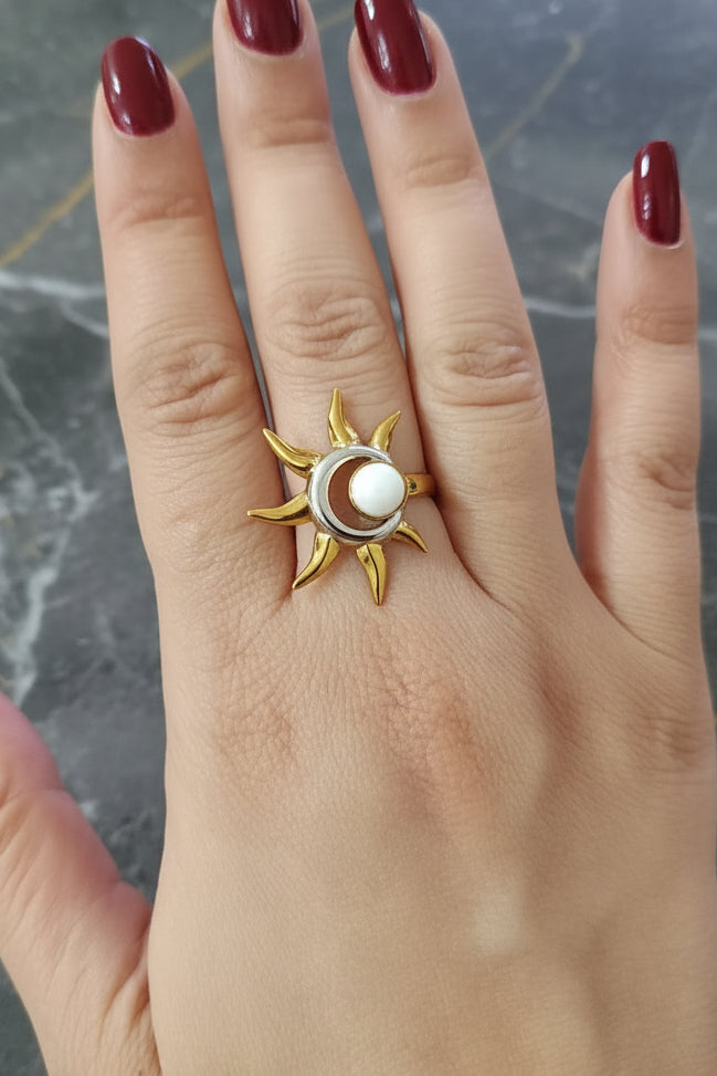 Anillo sol radiante